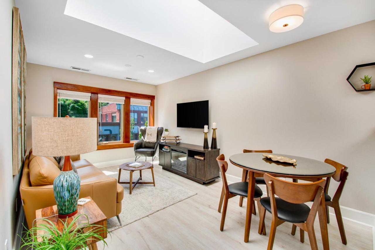 Port Angeles City View Loft Экстерьер фото